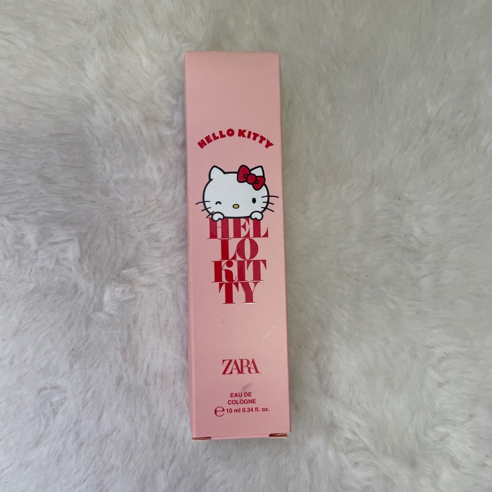 Hello Kitty Perfume Travel Size *New*